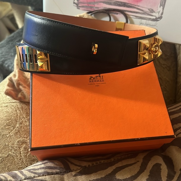 Hermes black leather and gold hardware belt this belt is a serious BEAUTY! 🤩 - Picture 3 of 8